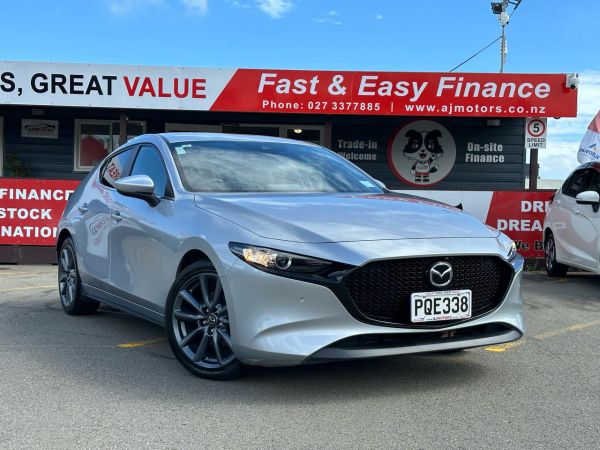 2022 Mazda Axela (Mazda3) Hatchback SP25 2.5L NZ New image
