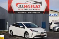 Image for 2019 Toyota Prius Hatchback Hybrid S