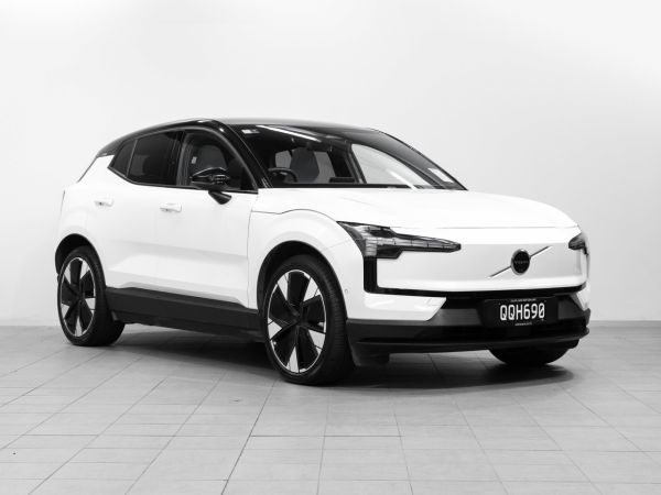 2024 Volvo EX30 Ultra Spec EV 4WD image