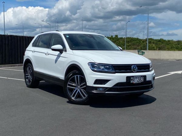 2020 Volkswagen Tiguan Hatchback 2.0L TSI HIGHLINE 4MOTION image