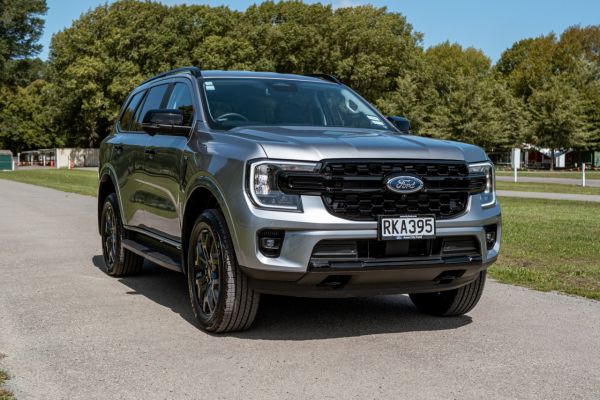 2025 Ford Everest New Gen Sport 4WD 2.0 Bi Turbo 7str 10spd image