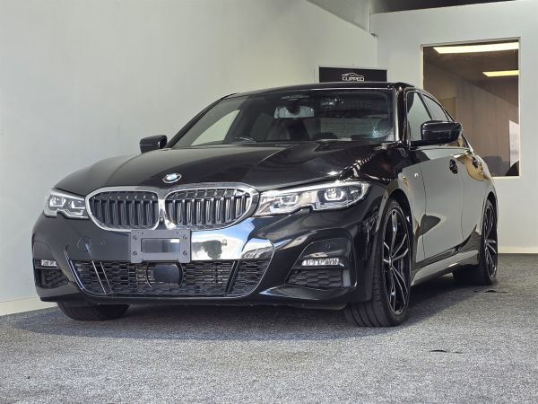 2020 BMW 320I Sedan G20 / NEW SHAPE / M SPORT image
