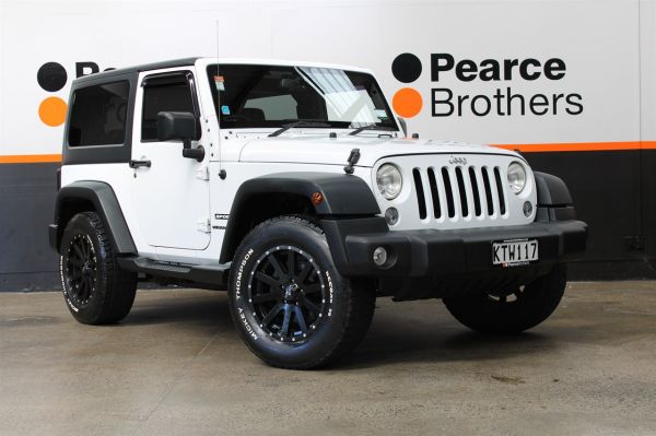 2015 Jeep Wrangler Wagon SPORT 3.6P 4WD image