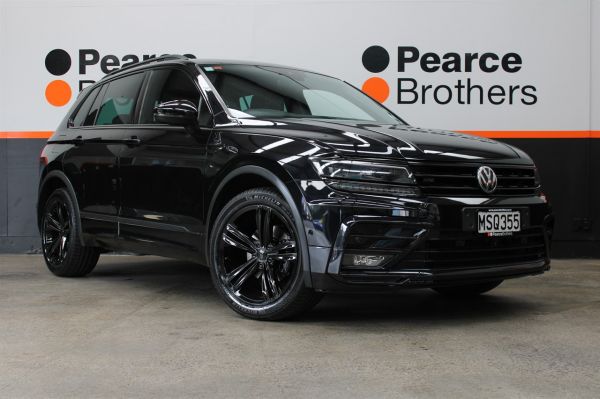 2020 Volkswagen Tiguan Wagon TSI R LINE BLACK OUT image