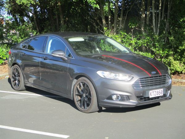 2017 Ford Mondeo Sedan Trend image