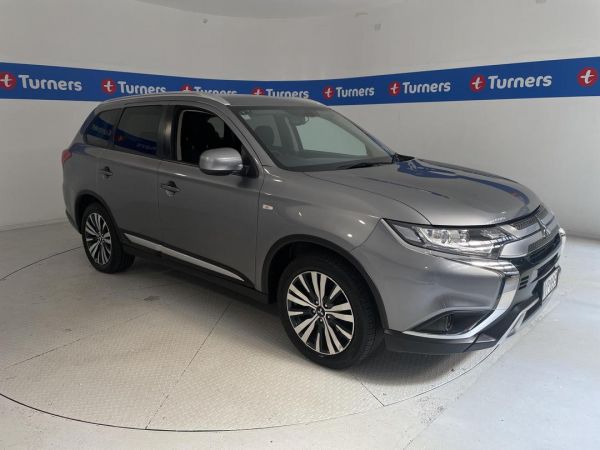 2021 Mitsubishi Outlander SUV LS image