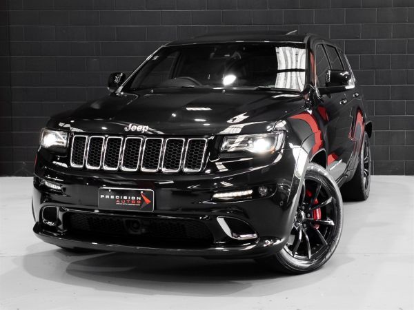 2015 Jeep Grand Cherokee SUV SRT8 6.4P/4WD/8AT/SW image