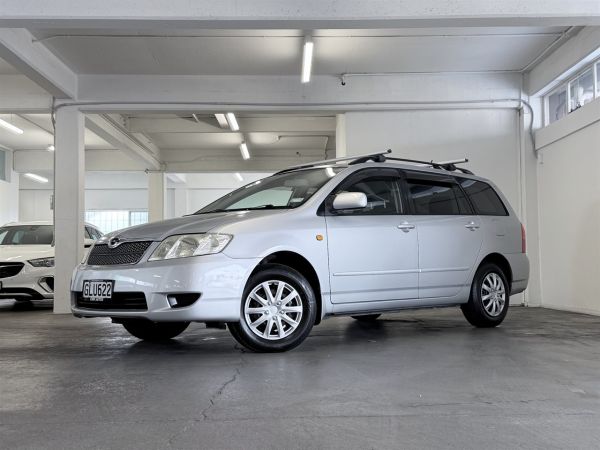 2005 Toyota Corolla Wagon FIELDER image