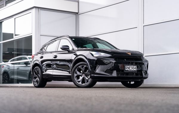 2025 CUPRA Formentor V 1.5 Petrol Turbo Hybrid 110kW image