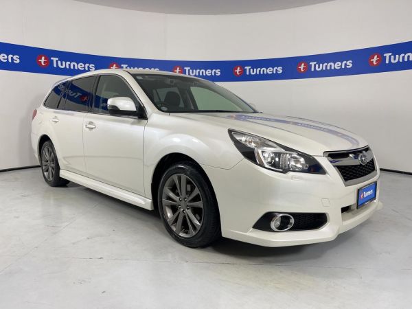 2013 Subaru Legacy Wagon TOURING WAGON image