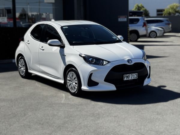 2022 Toyota Yaris GX 1.5L Hybrid Auto Hatchback image
