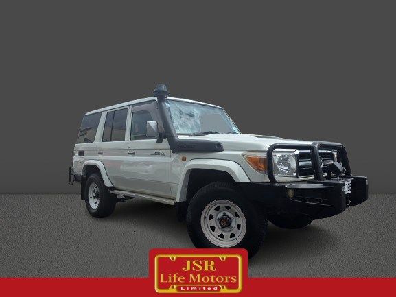 2007 Toyota Landcruiser Wagon 4.5TD 4WD LX WGN5 5M image