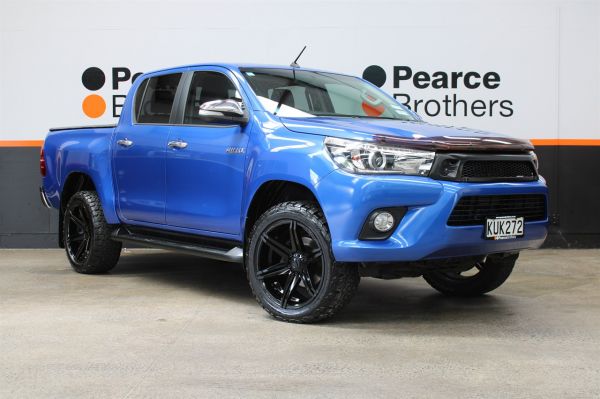 2017 Toyota Hilux Ute SR5, 20" MAGS, TRD GRILL image
