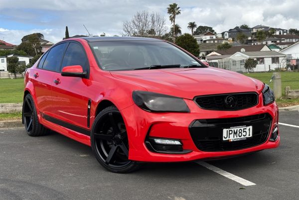 2016 Holden Commodore Sedan VF2 SV6 LOWERED ON 20" ALLOYS image