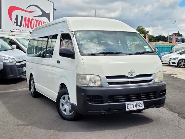 2007 Toyota Hiace Van ZX Minibus 10 Seater NZ NEW image