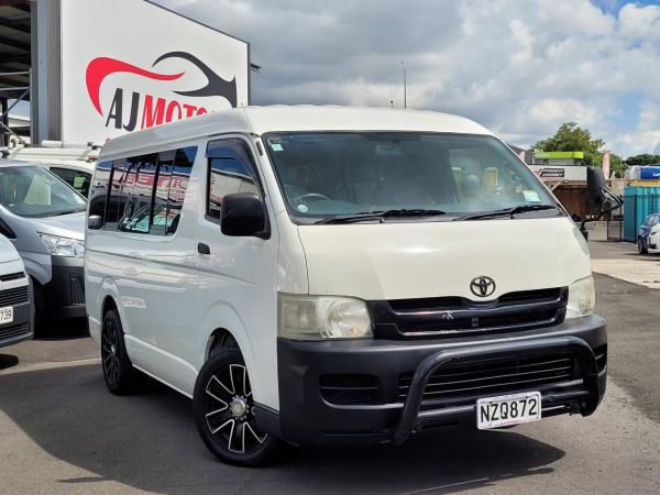 2008 Toyota Hiace Van Mini bus 10 Seats image