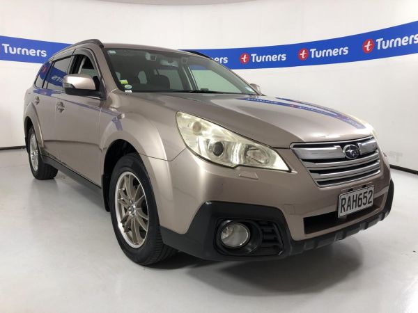 2012 Subaru Outback Wagon image