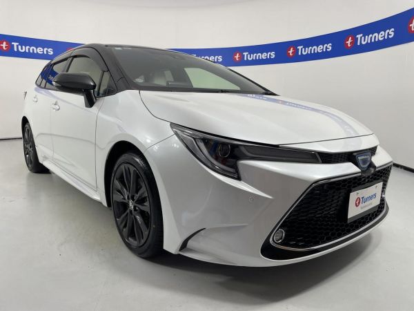 2021 Toyota Corolla Wagon Touring image