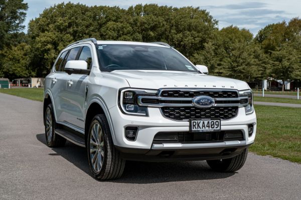 2025 Ford Everest New Gen Platinum 4WD 3.0L V6 10spd image