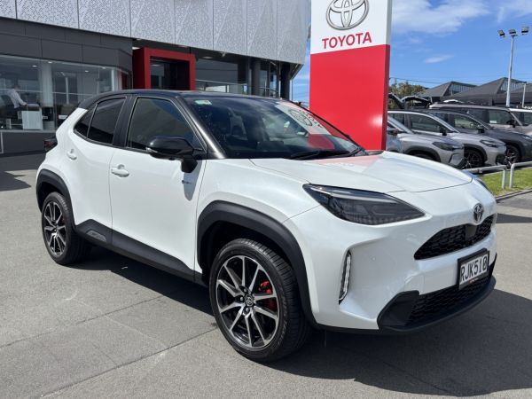 2025 Toyota Yaris Cross GR Sport 1.5P Hybrid image