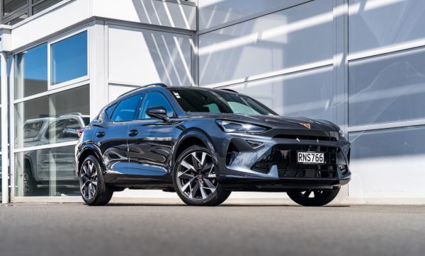 2025 CUPRA Formentor V 1.5 Petrol Turbo Hybrid 110kW image