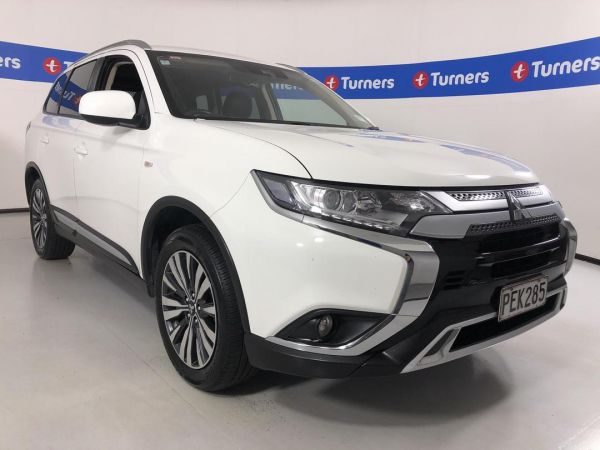 2022 Mitsubishi Outlander SUV LS image