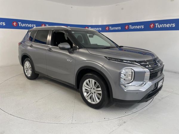 2022 Mitsubishi Outlander SUV LS image