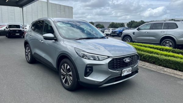 2025 Ford Escape Titanium 2.5Ph image