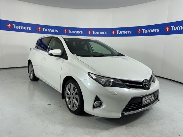 2014 Toyota Corolla Hatchback Levin ZR image