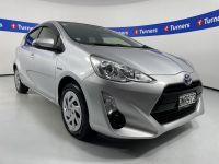 Image for 2016 Toyota Aqua Hatchback