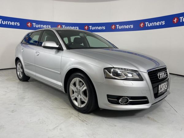 2012 Audi A3 Hatchback image