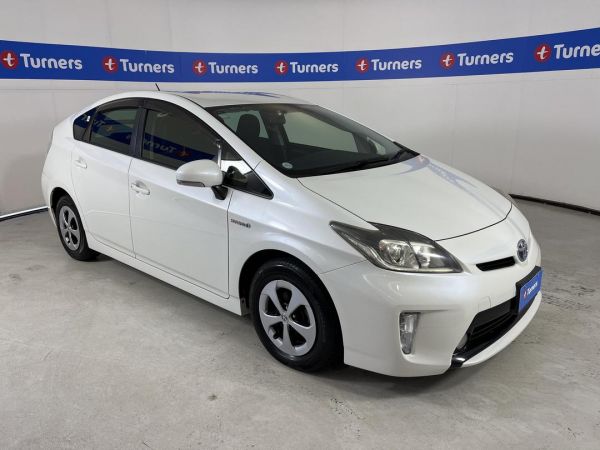 2014 Toyota Prius Hatchback HYBRID image