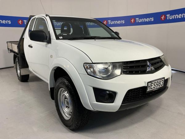 2014 Mitsubishi Triton Ute Club CC GL image