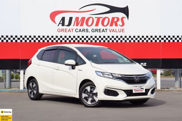2018 Honda Fit Hatchback HYBRID F PACKAGE image