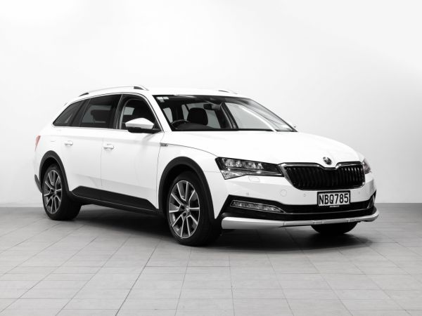 2020 Skoda Superb Scout 200Kw 2.0 Petrol Turbo AWD image