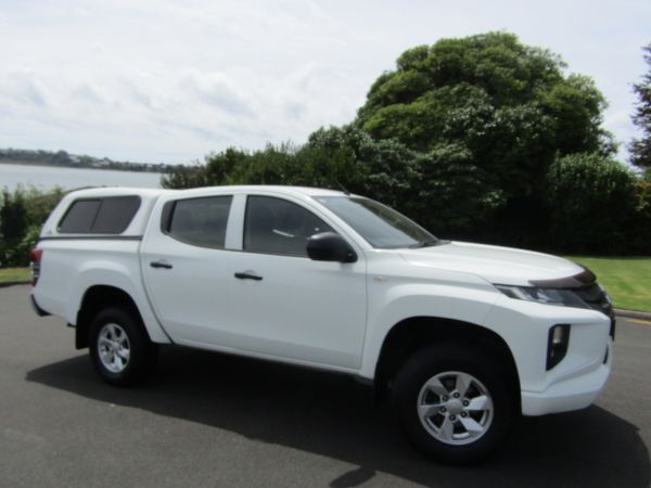 2021 Mitsubishi Triton DC GLX 6AT 2.4D image
