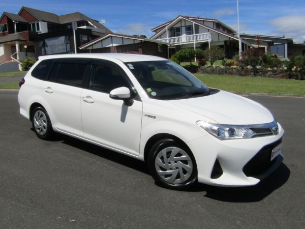 2020 Toyota Corolla 1.5 Hybrid Wagon image
