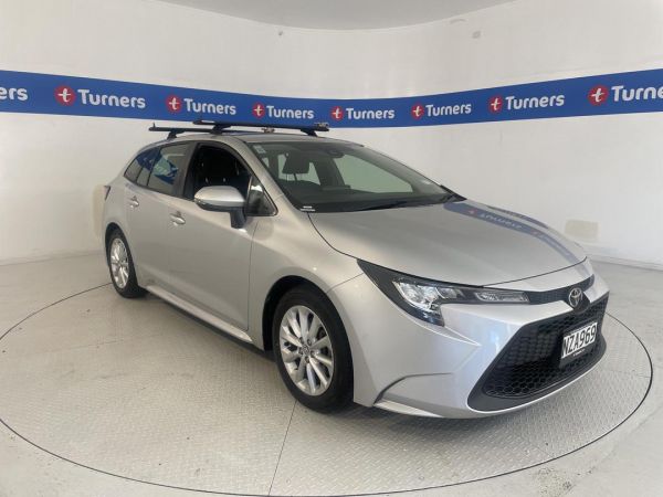 2021 Toyota Corolla Wagon GX image