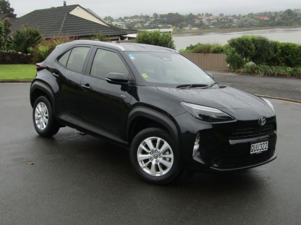 2024 Toyota Yaris Cross GX 1.5P Hybrid image