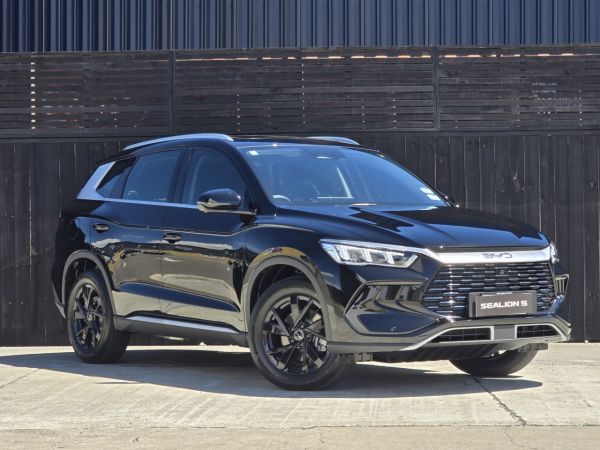 2026 BYD SEALION 5 Premium image