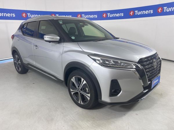 2021 Nissan Kicks Hatchback E-POWER image