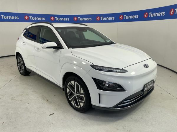 2022 Hyundai Kona SUV EV 64KWH image