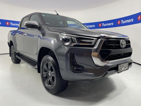 2023 Toyota Hilux Ute SR5 TD DC image