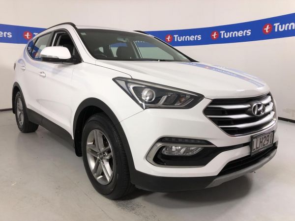 2018 Hyundai Santa Fe SUV DM image