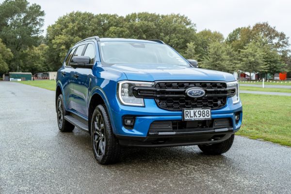 2025 Ford Everest New Gen Sport 4WD 2.0 Bi Turbo 10spd image