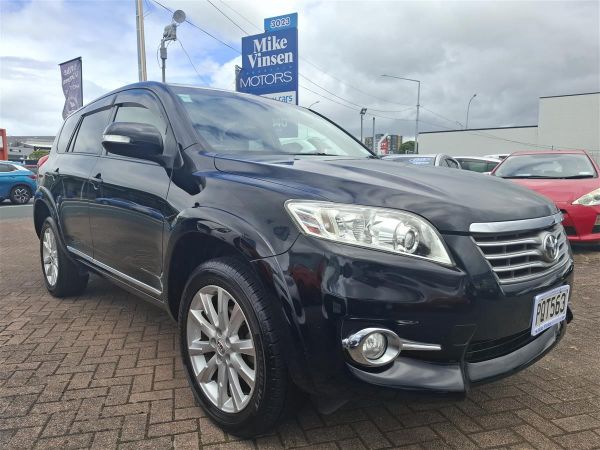 2010 Toyota Vanguard 7 SEATS CRUISE CONTROL APPLE CARPLAY / ANDROID AUTO PUSH START REVERSE CAMERA MULTI AIRBAGS TRACTION CONTROL USB PORT FACTORY ALLOYS image