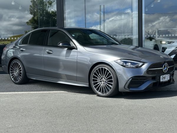 2025 Mercedes-Benz C 200 1.5PT Sedan - NZ New image