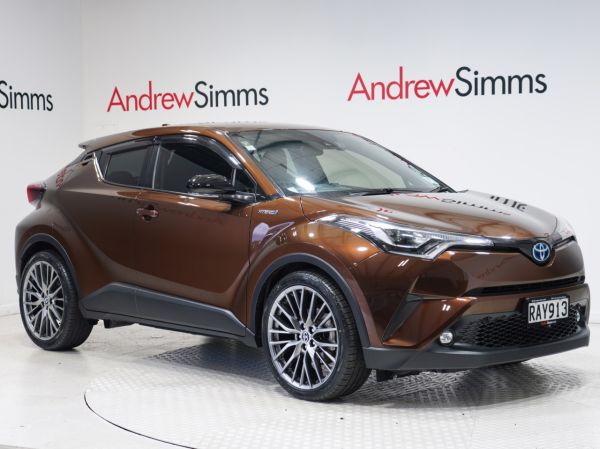 2019 Toyota C-HR 1.8L Hybrid 4Dr Wagon image