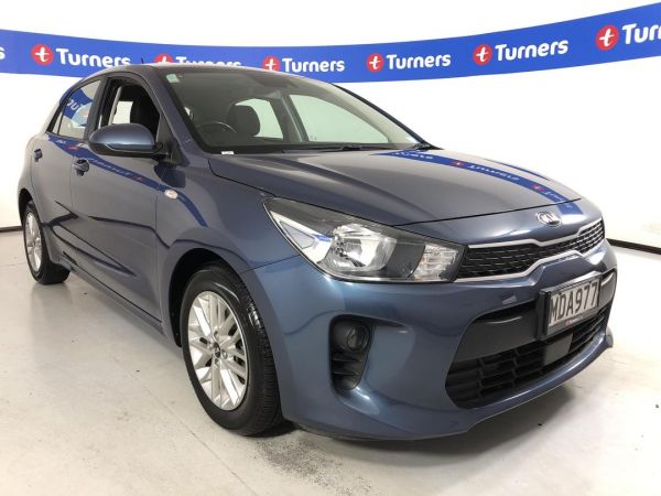 2019 Kia Rio Hatchback LX image