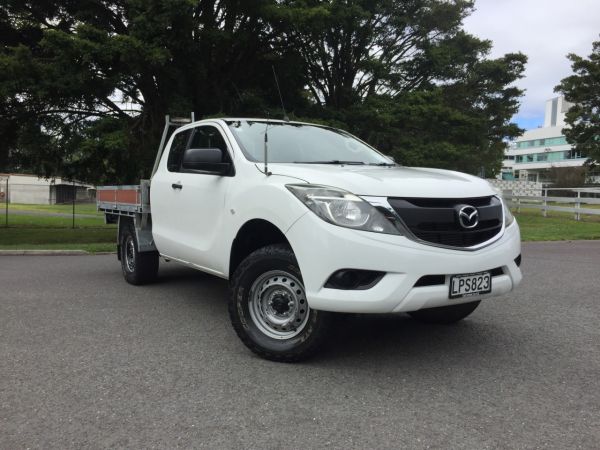 2018 Mazda BT-50 GLX 4x4 F/C 3.2L TIPPER image
